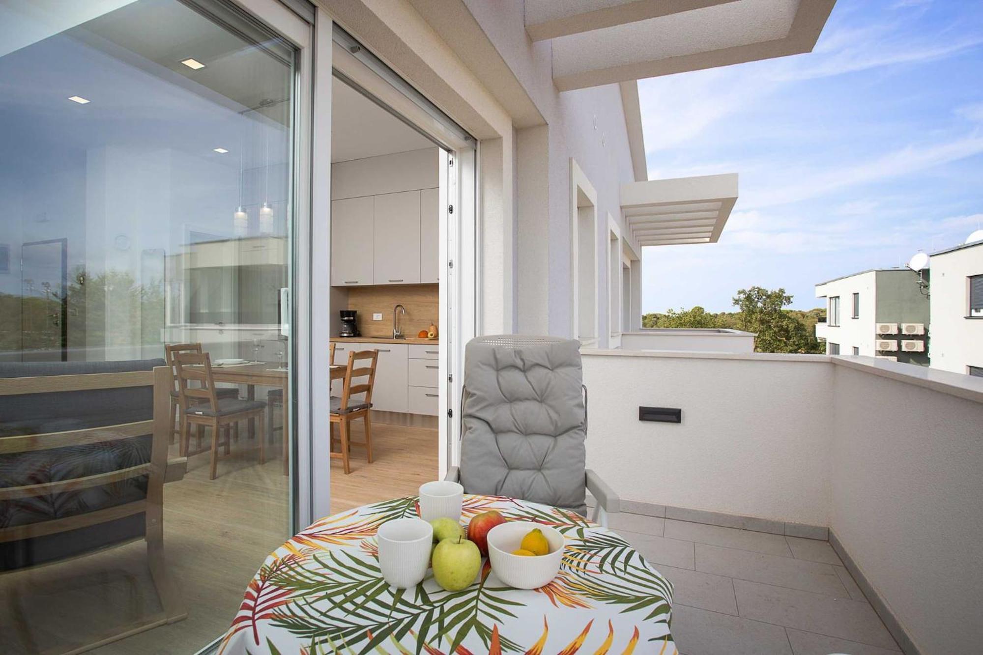 Ferienwohnung Lana Luxe Pula Exterior foto